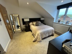 Photo 24- click for photo gallery